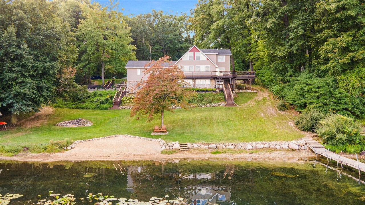 Homes for sale in Augusta, MI | 12055 S Sherman Lake Dr, Augusta, MI 49012 | MLS# 70517593