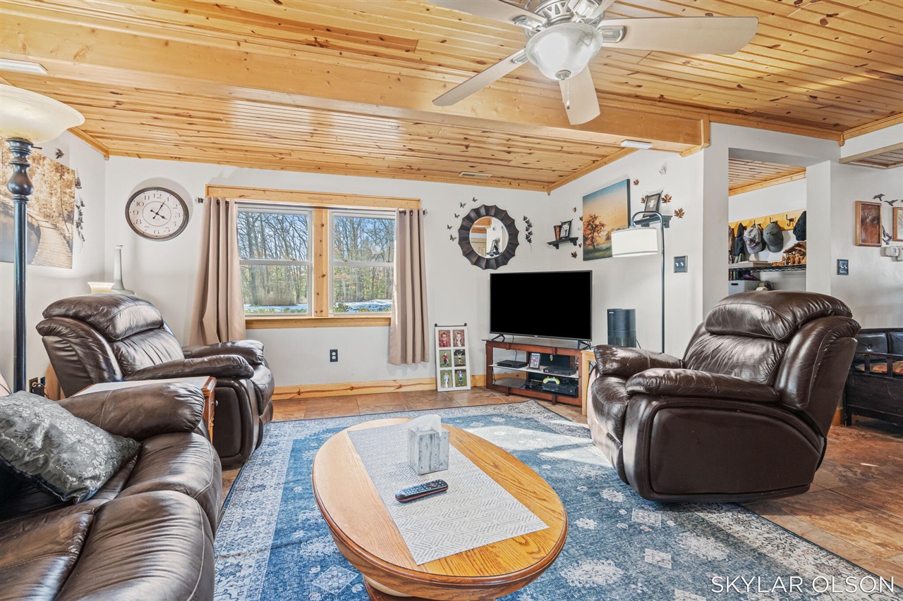 520 N Campbell Road, Fountain, MI, 49410-9605