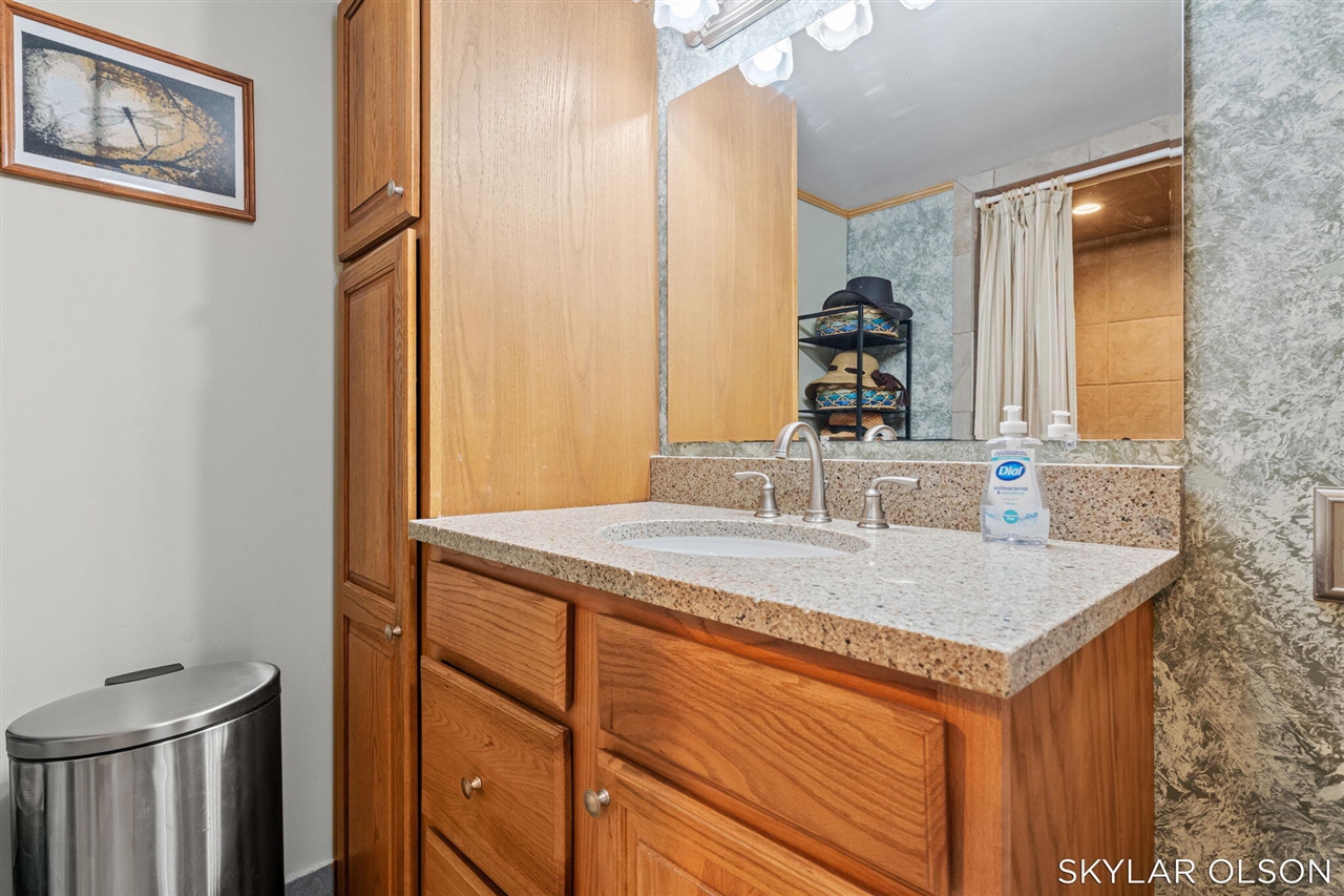 520 N Campbell Road, Fountain, MI, 49410-9605