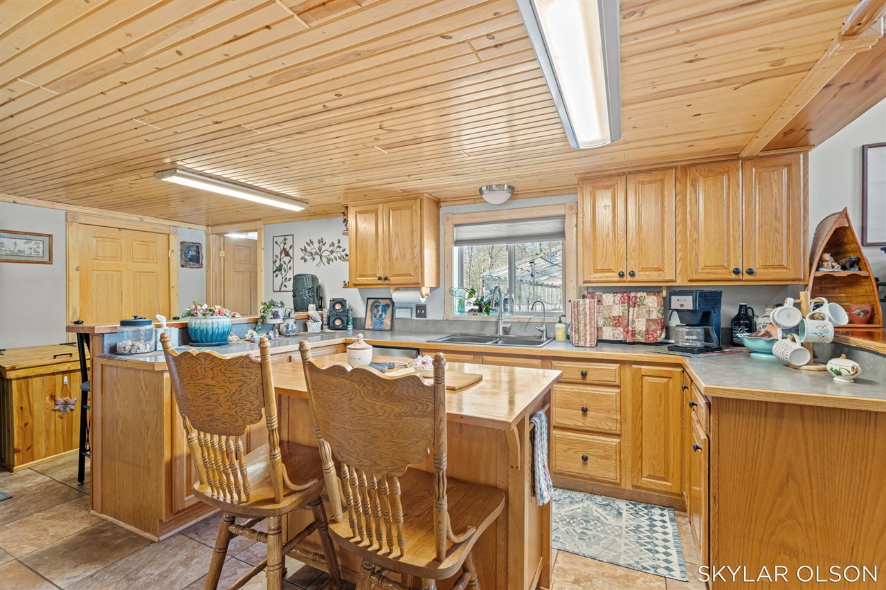 520 N Campbell Road, Fountain, MI, 49410-9605