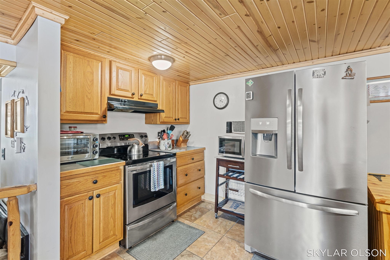 520 N Campbell Road, Fountain, MI, 49410-9605