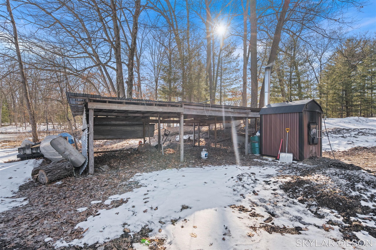 520 N Campbell Road, Fountain, MI, 49410-9605