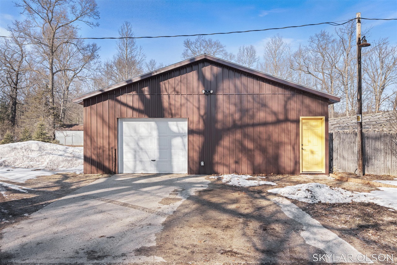 520 N Campbell Road, Fountain, MI, 49410-9605