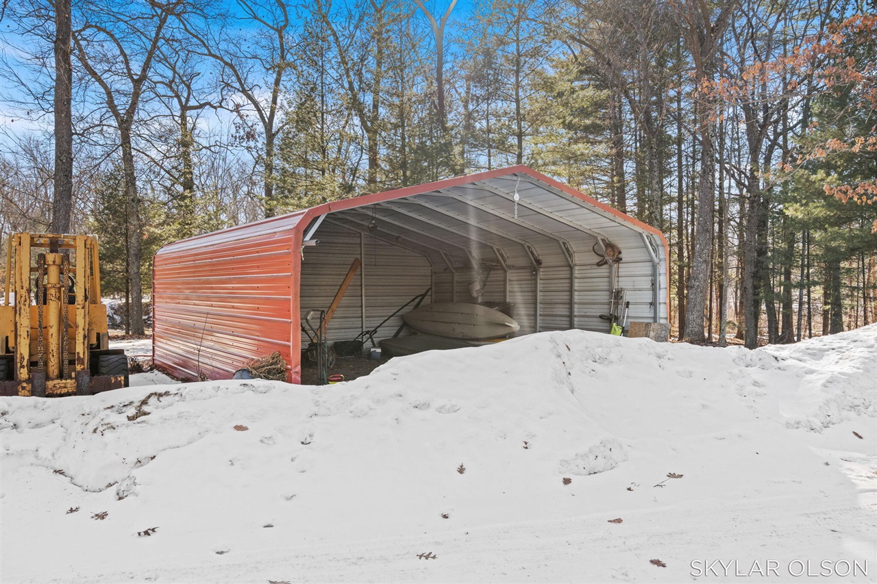 520 N Campbell Road, Fountain, MI, 49410-9605