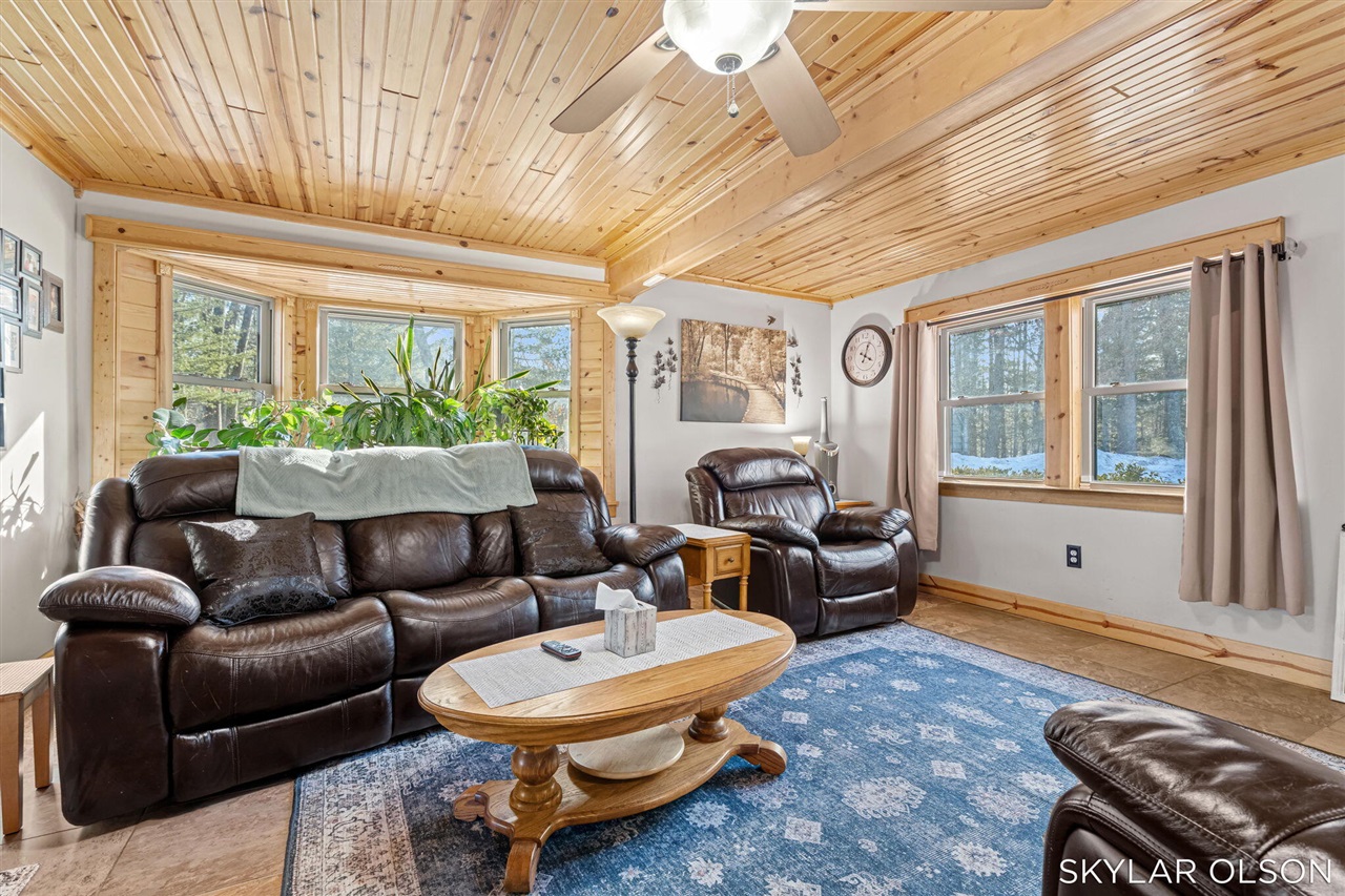 520 N Campbell Road, Fountain, MI, 49410-9605