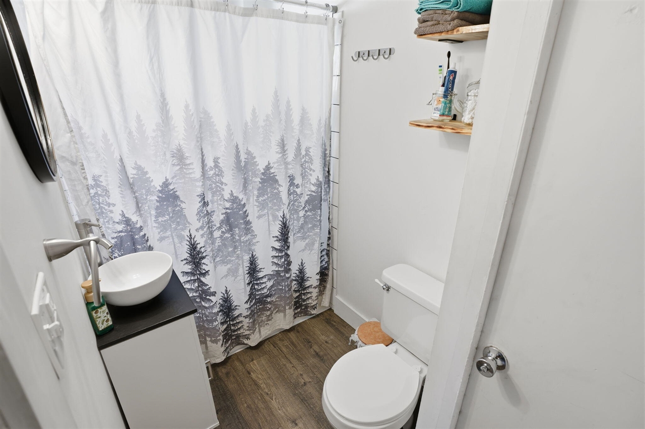 603 E Bond Street, Hastings, MI, 49058-2403