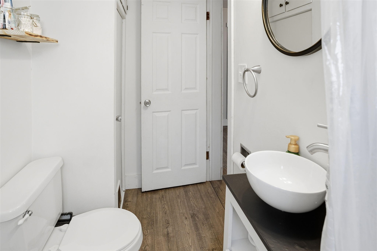 603 E Bond Street, Hastings, MI, 49058-2403