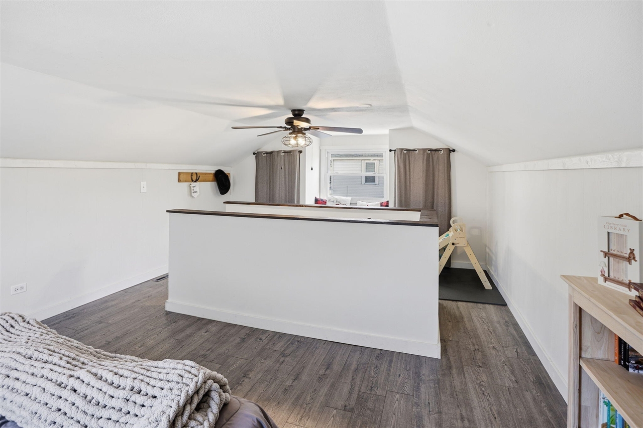 603 E Bond Street, Hastings, MI, 49058-2403