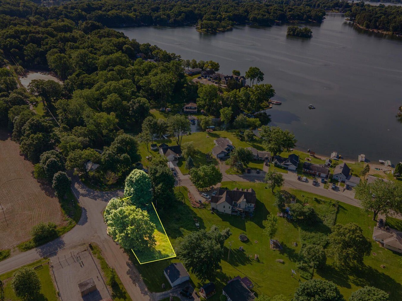 11968 Greenbriar Drive, Jerome, MI, 49249-9592