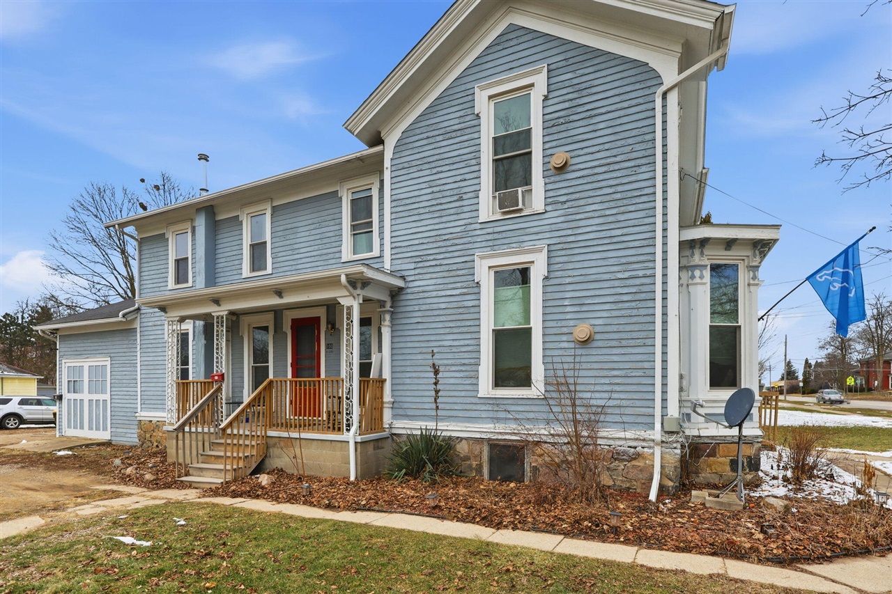 308 E State Street, Saint Johns, MI, 48879-1591