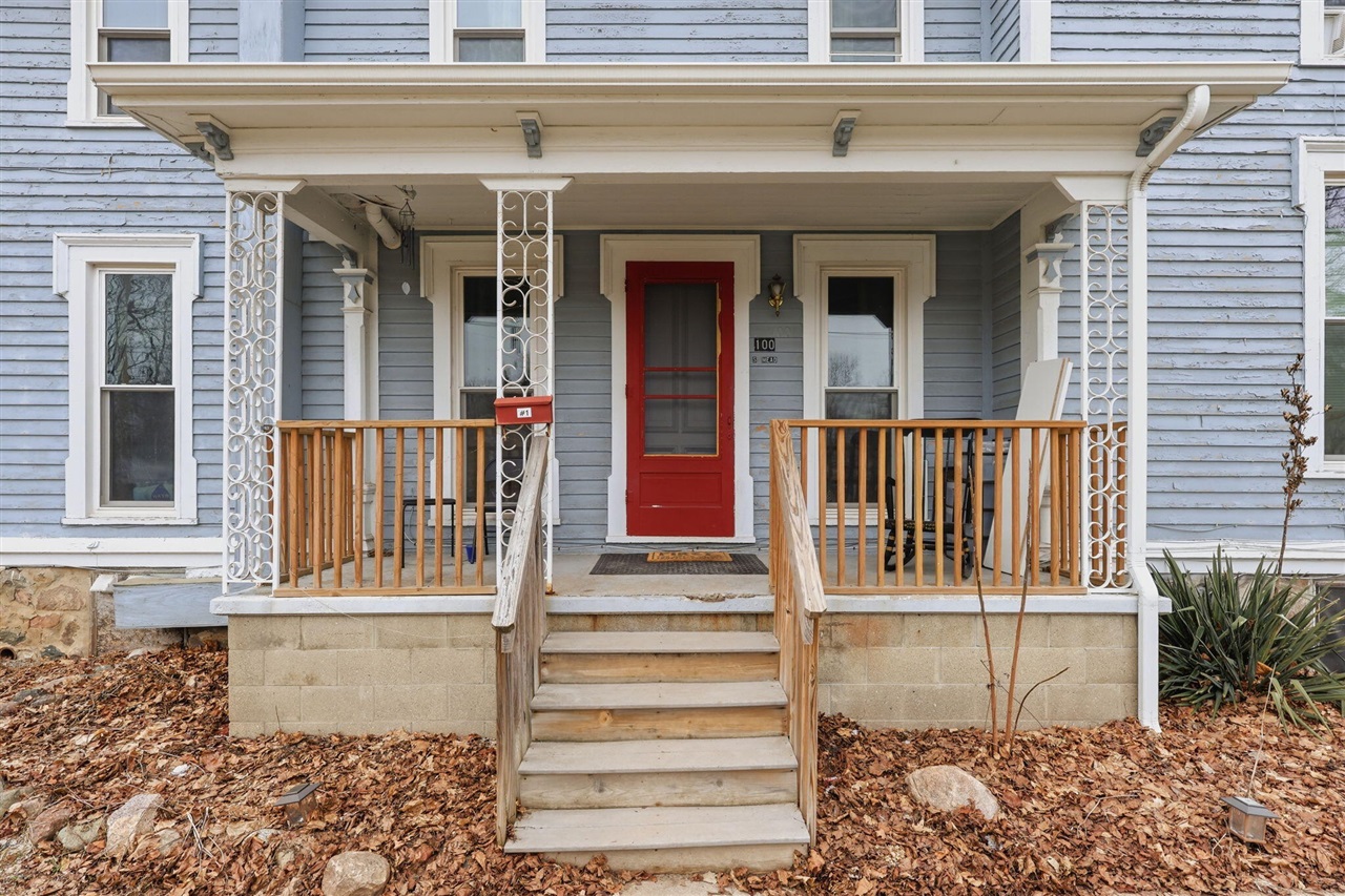 308 E State Street, Saint Johns, MI, 48879-1591