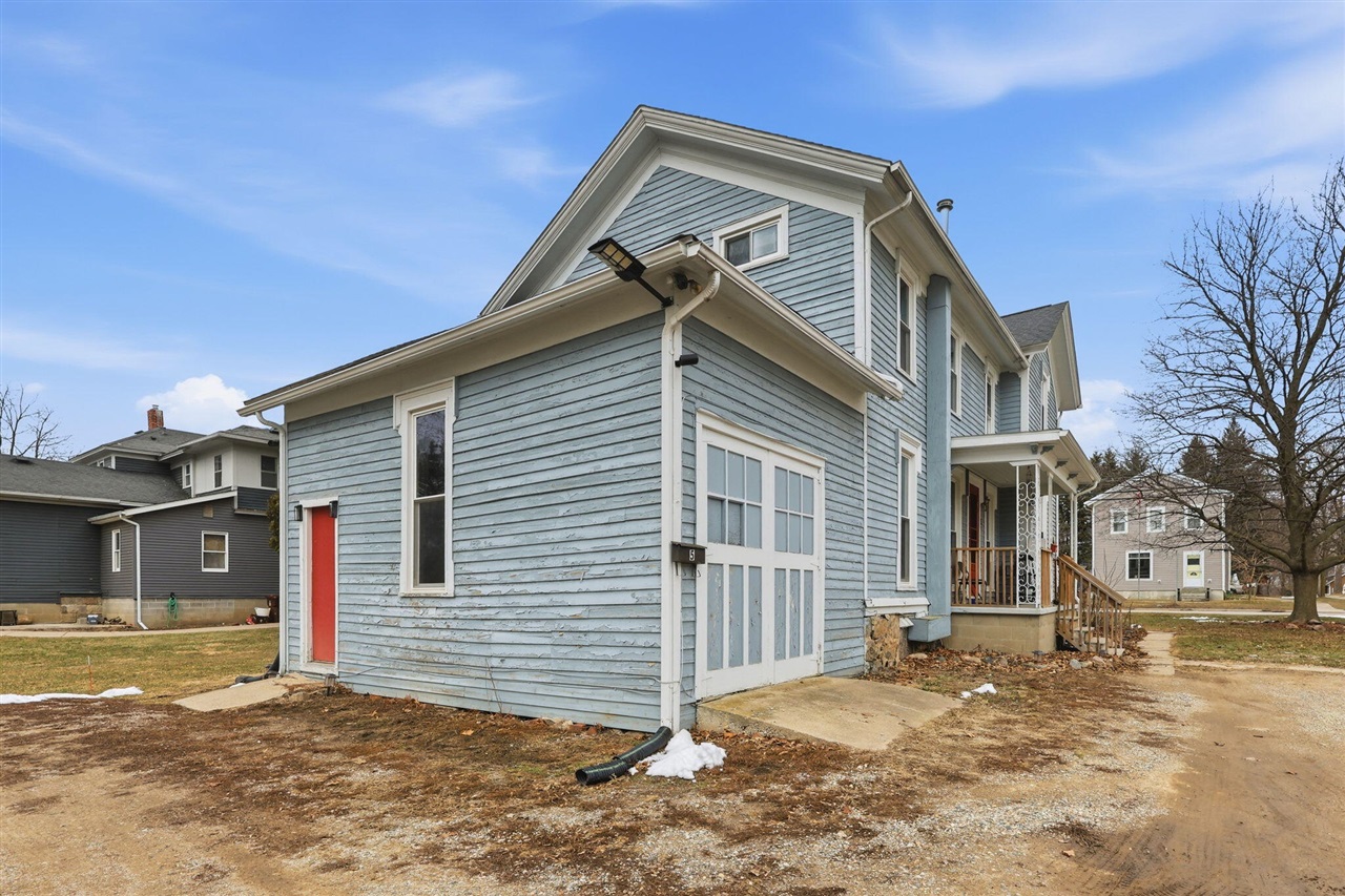 308 E State Street, Saint Johns, MI, 48879-1591