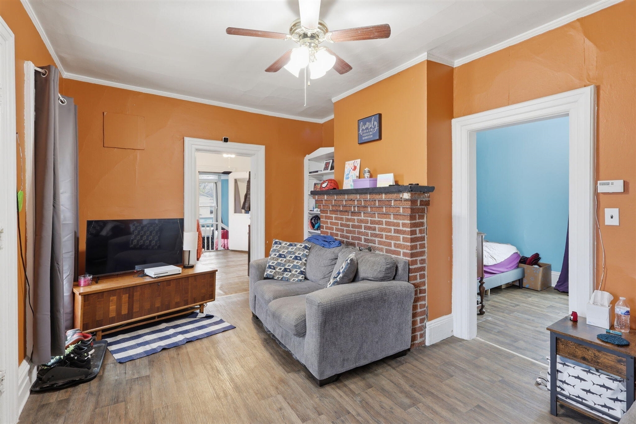 308 E State Street, Saint Johns, MI, 48879-1591