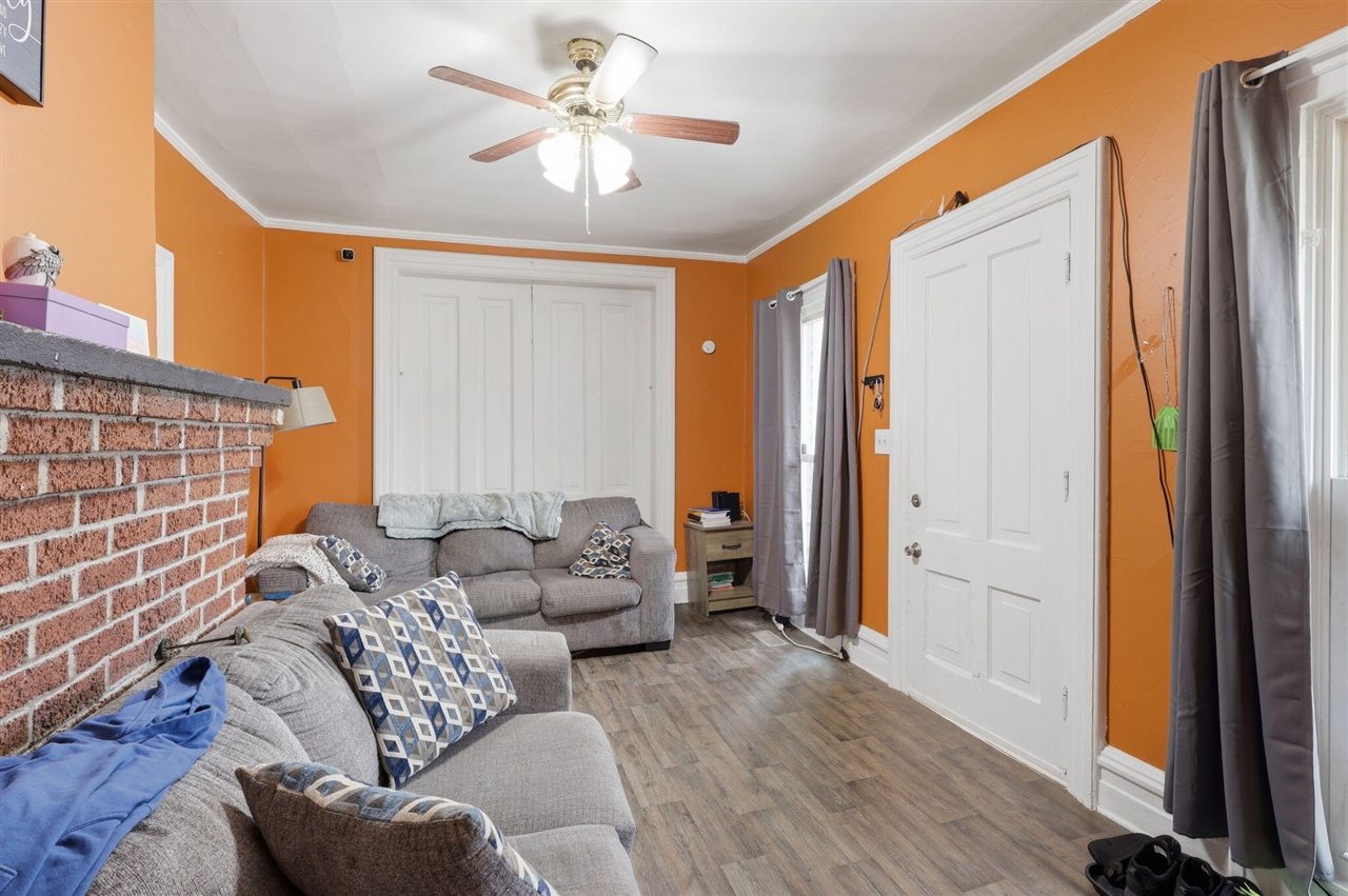 308 E State Street, Saint Johns, MI, 48879-1591