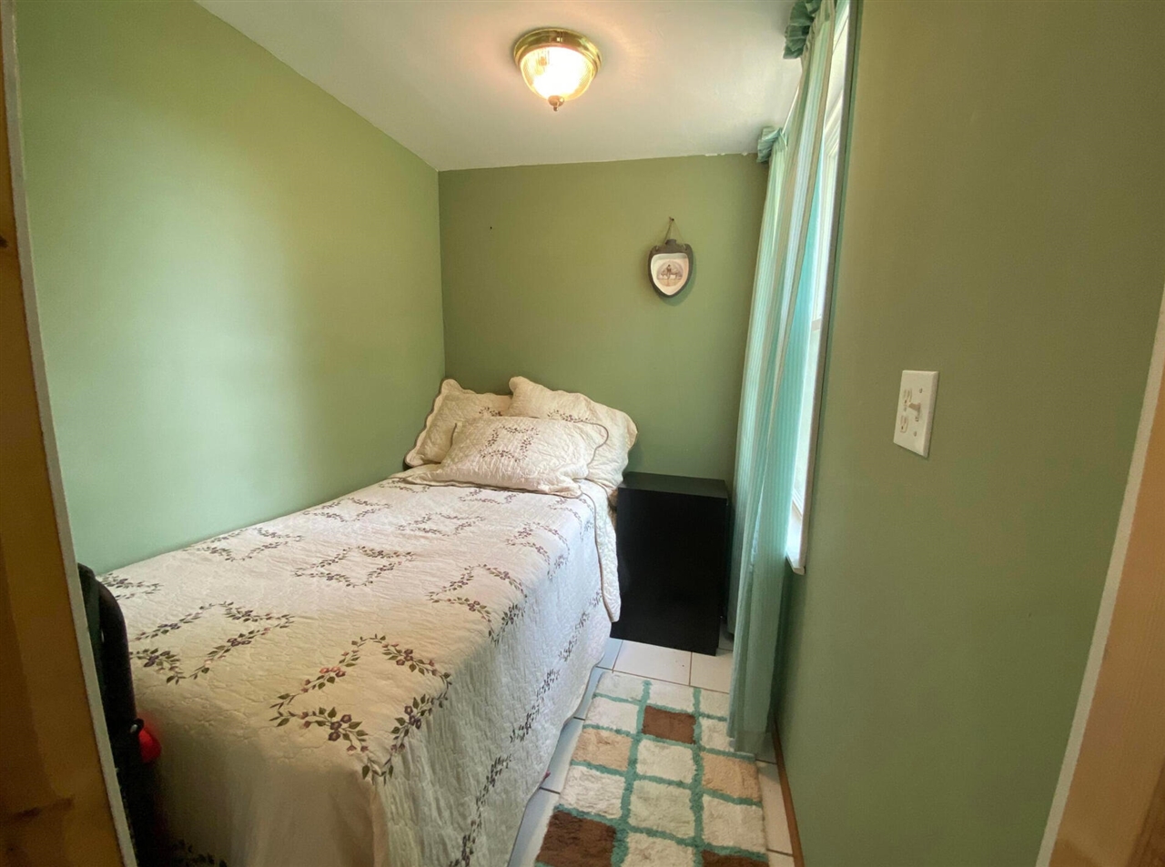 2291 W 22nd Street, Fremont, MI, 49412-7800