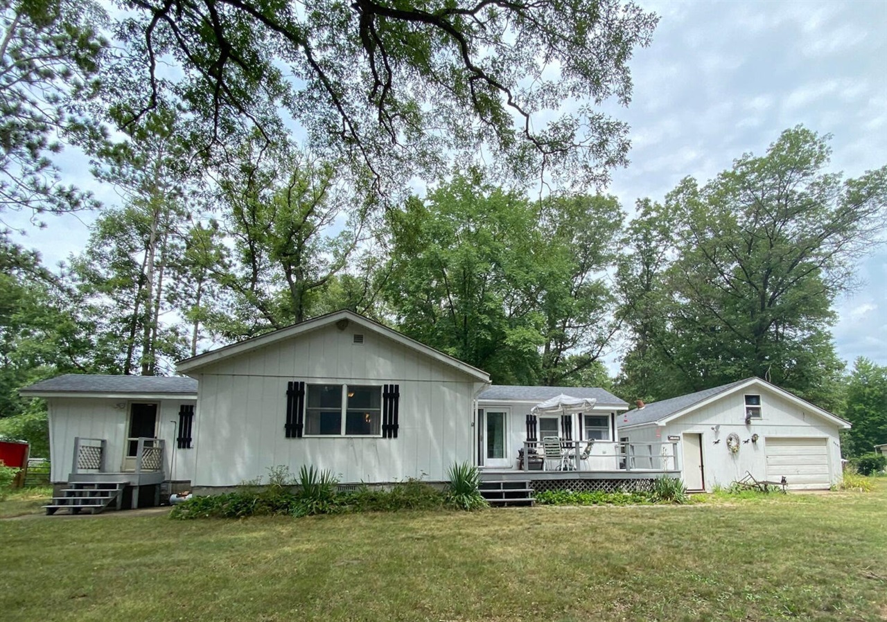 2291 W 22nd Street, Fremont, MI, 49412-7800