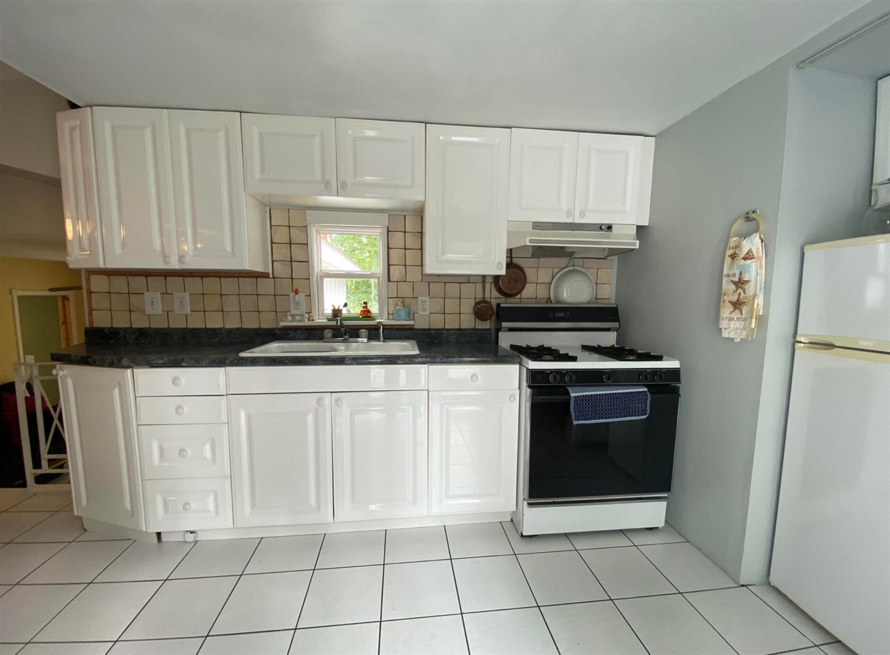 2291 W 22nd Street, Fremont, MI, 49412-7800