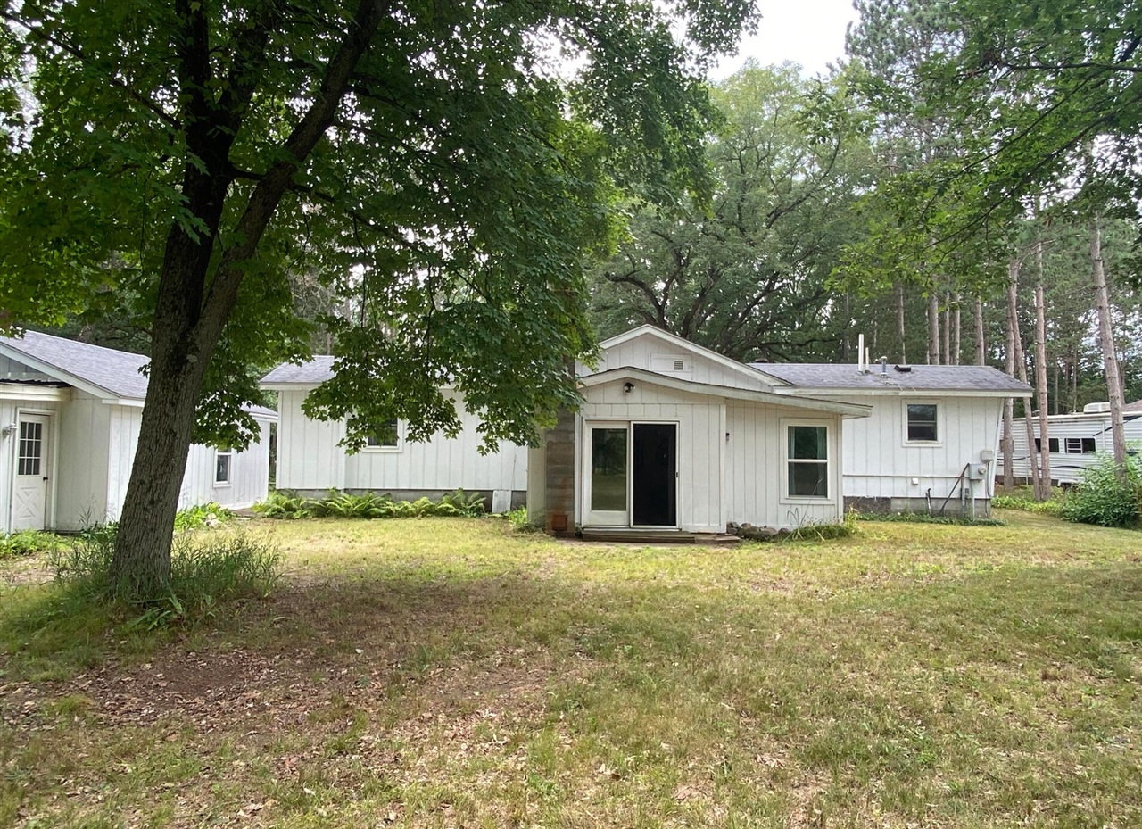 2291 W 22nd Street, Fremont, MI, 49412-7800