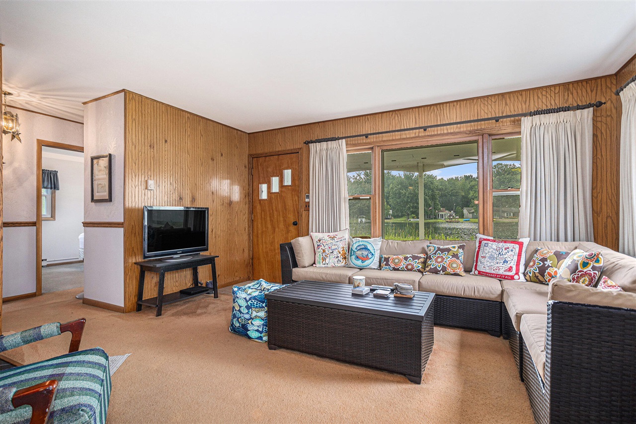 Homes for sale in Coldwater, MI | 911 Dragon Shores Dr, Coldwater, MI 49036 | MLS# 70517702