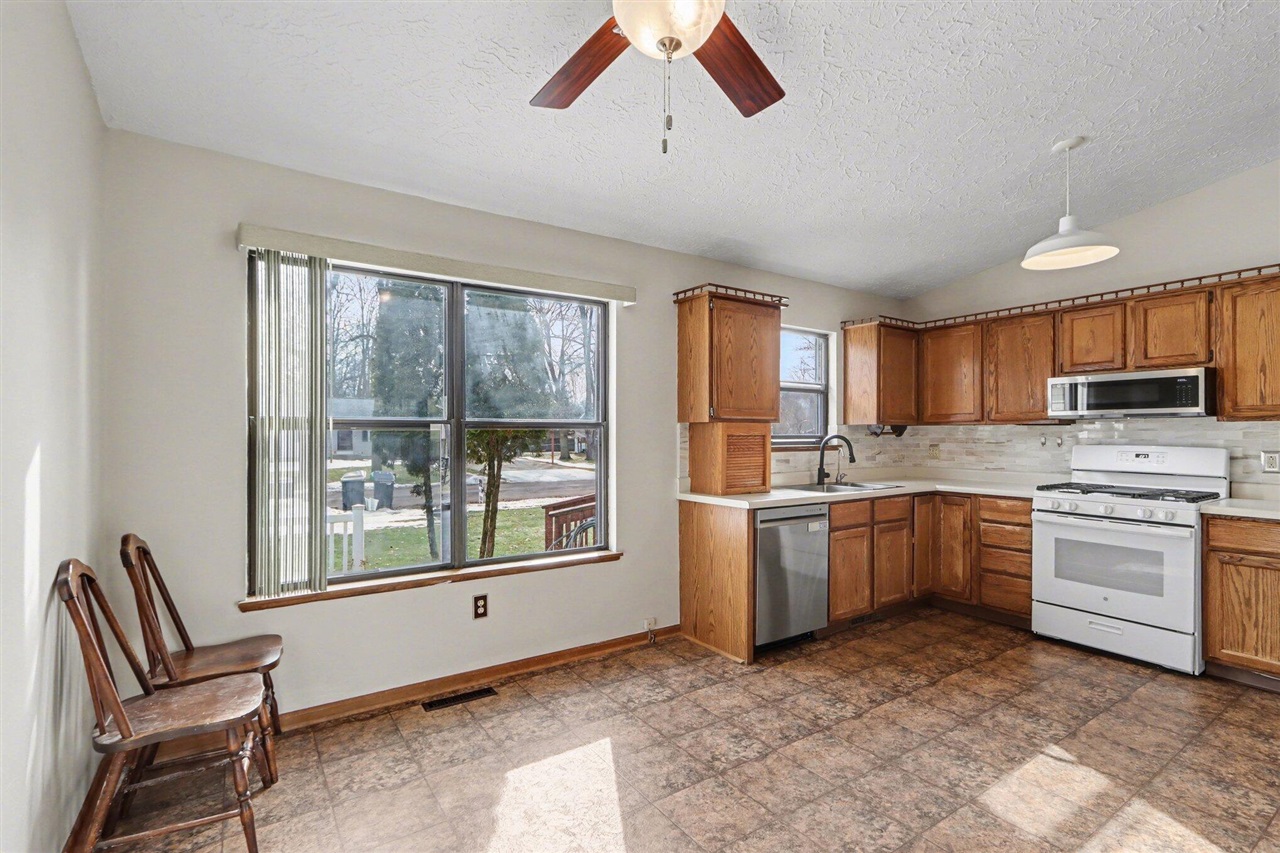 4207 Lum Street, Portage, MI, 49002