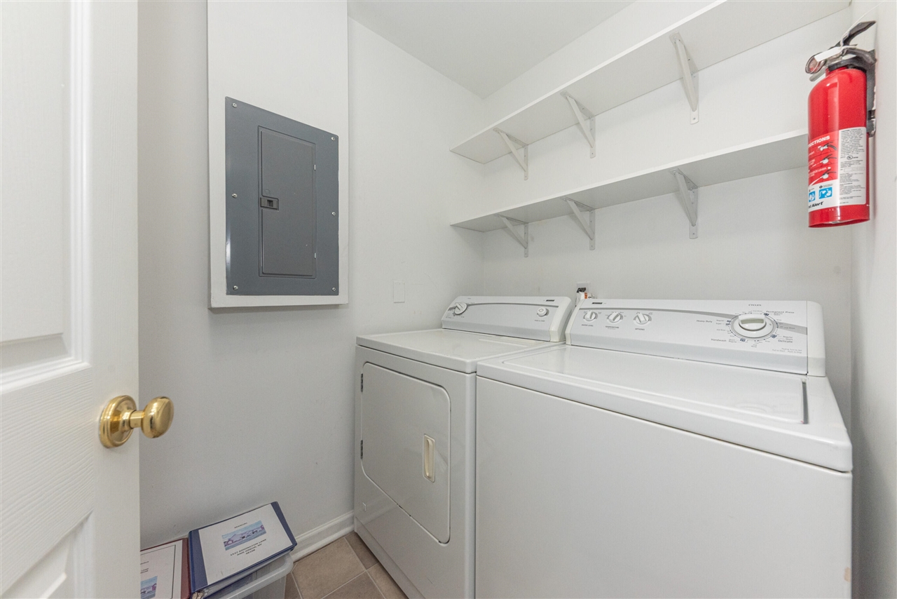 1537 Addington Lane, Ann Arbor, MI, 48108-8955