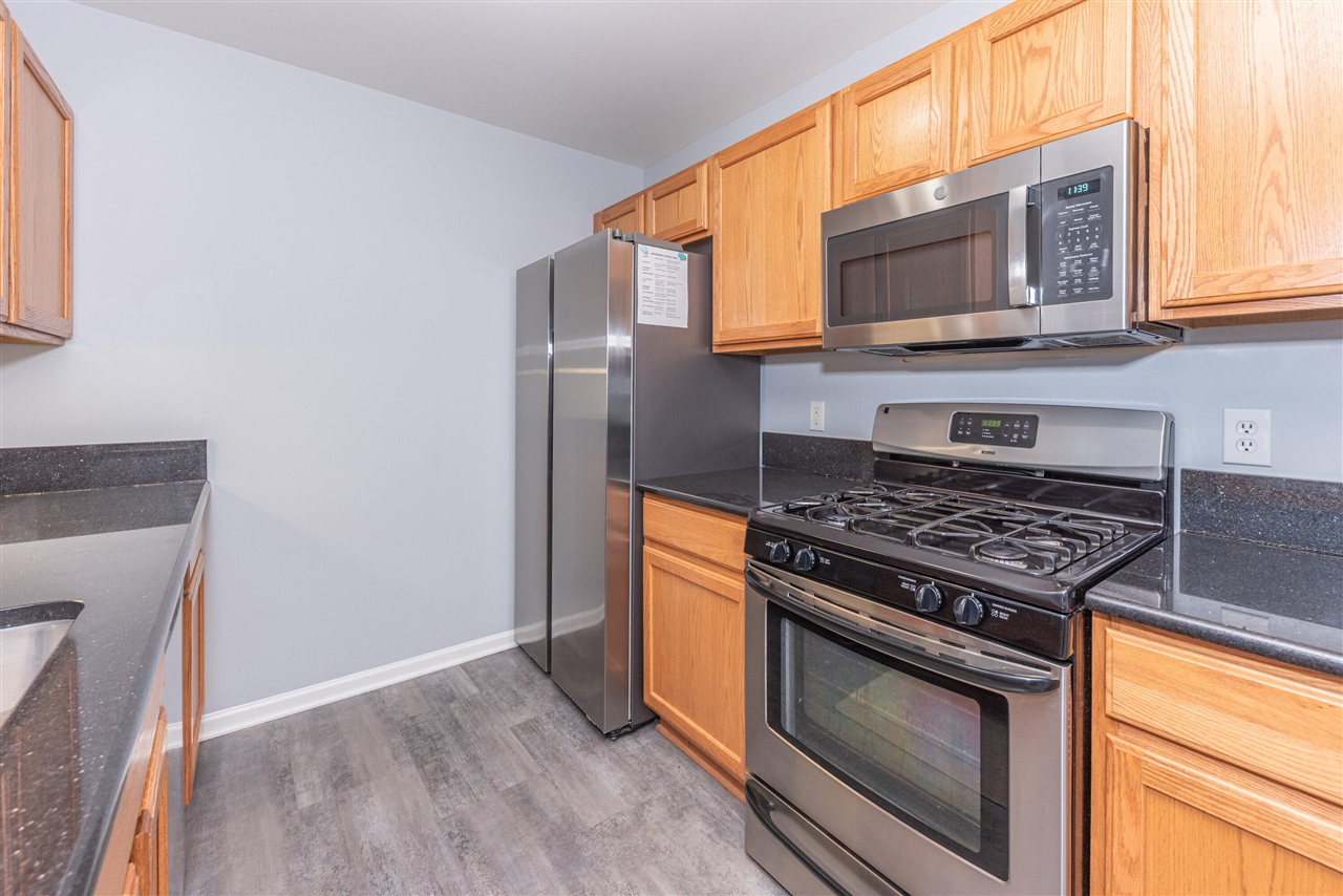 1537 Addington Lane, Ann Arbor, MI, 48108-8955