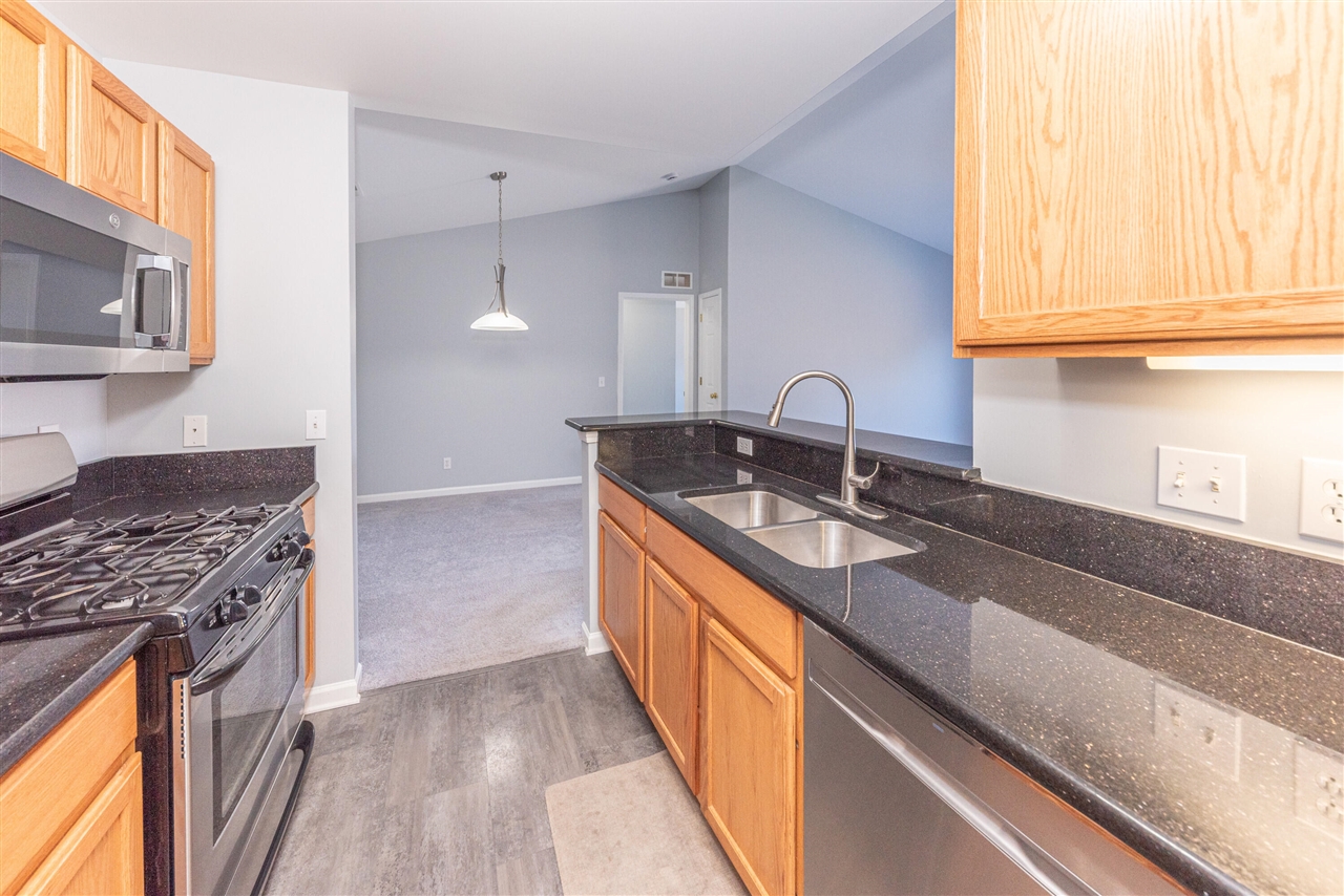 1537 Addington Lane, Ann Arbor, MI, 48108-8955