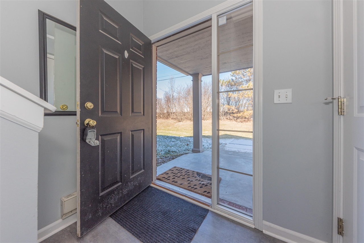 1537 Addington Lane, Ann Arbor, MI, 48108-8955