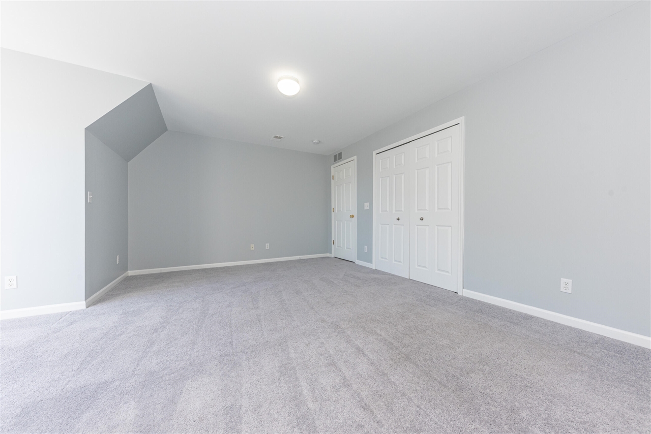 1537 Addington Lane, Ann Arbor, MI, 48108-8955