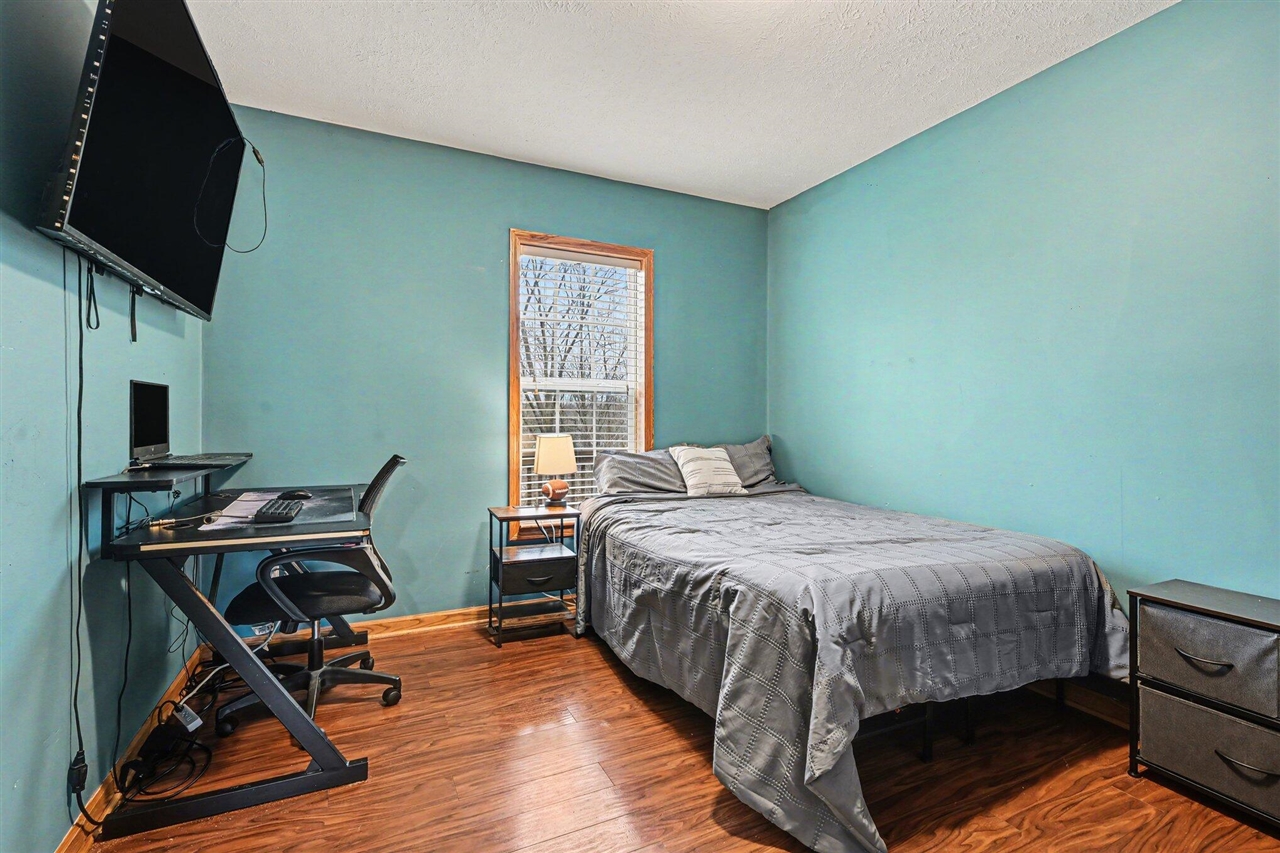 7776 Taylor Ridge Drive, Delton, MI, 49046-7836