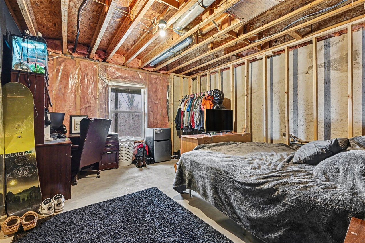 7776 Taylor Ridge Drive, Delton, MI, 49046-7836