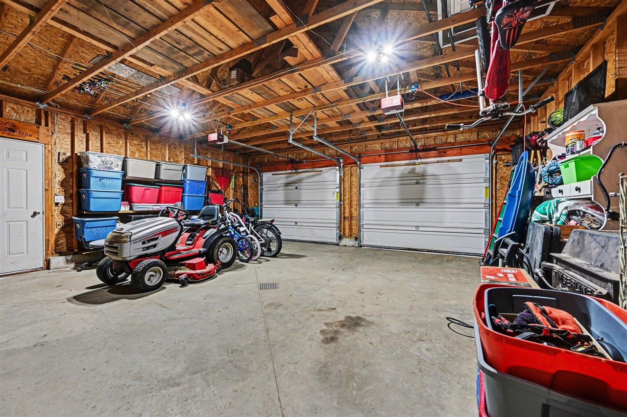 7776 Taylor Ridge Drive, Delton, MI, 49046-7836