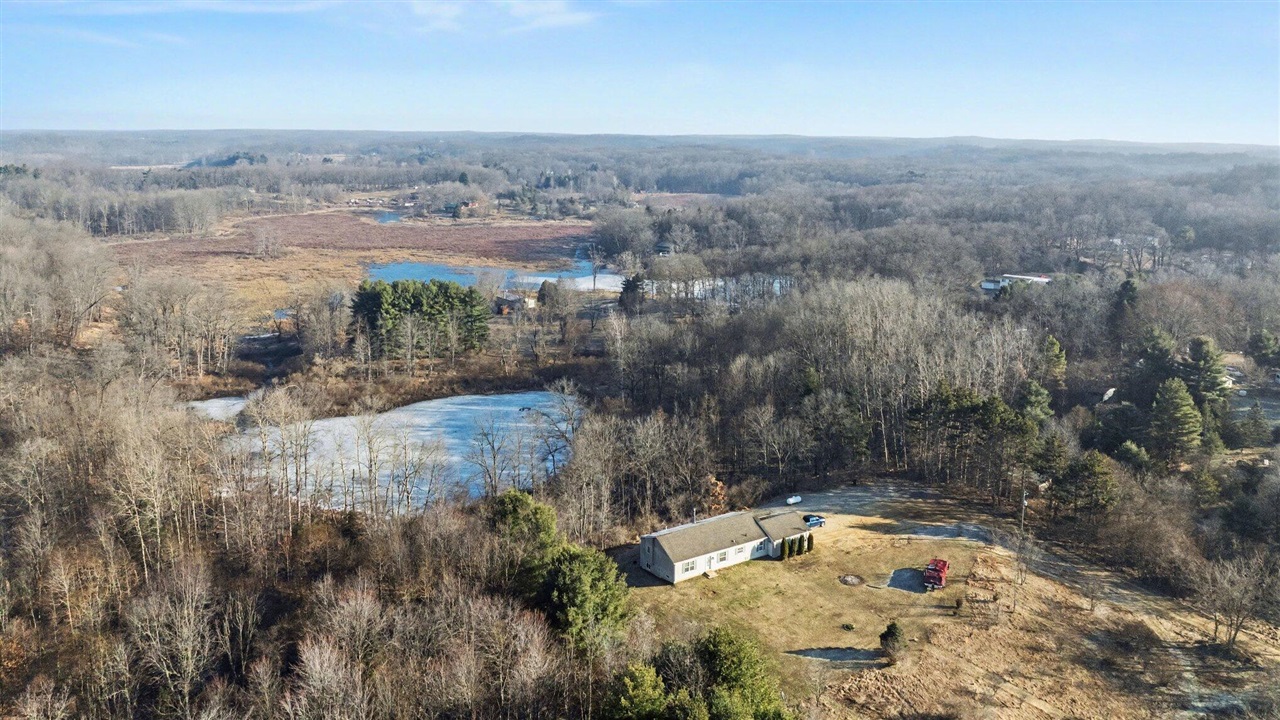 7776 Taylor Ridge Drive, Delton, MI, 49046-7836