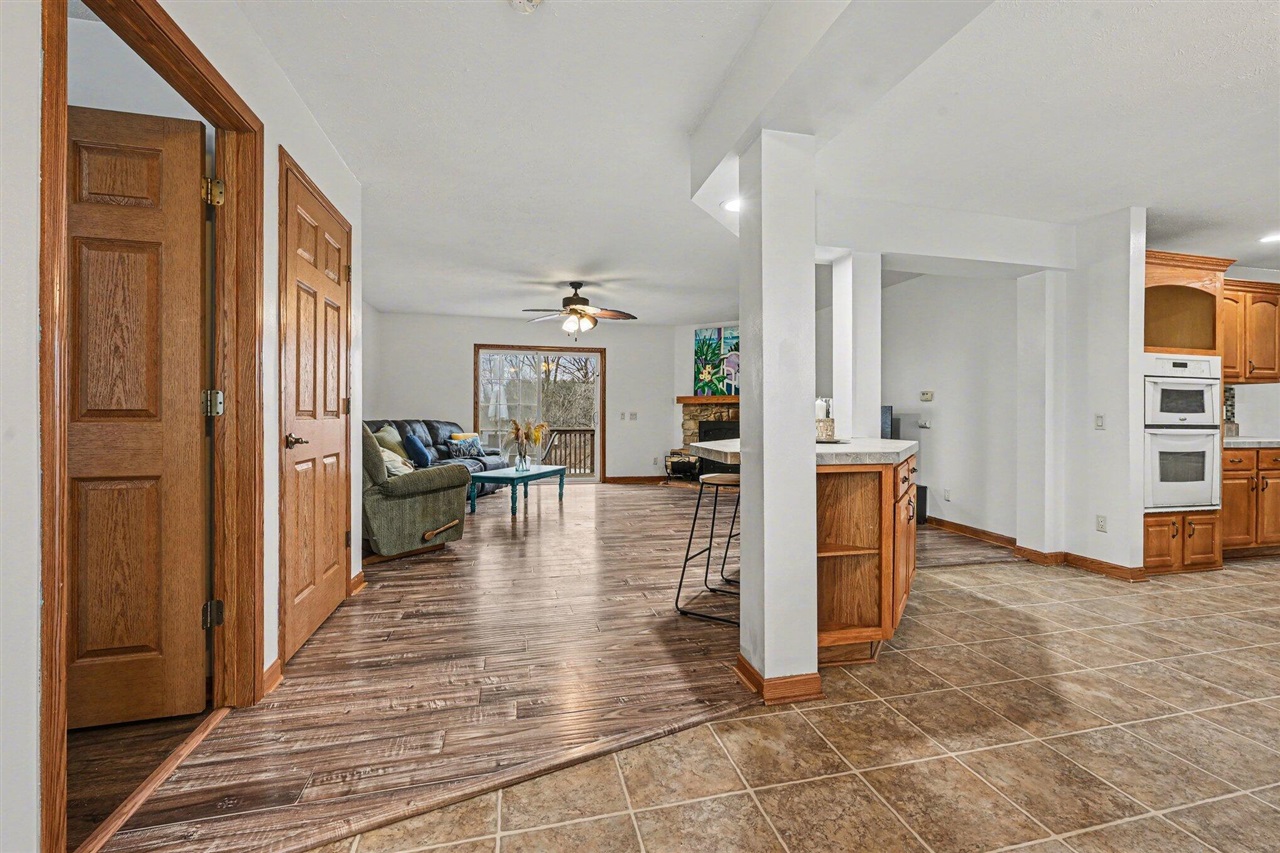 7776 Taylor Ridge Drive, Delton, MI, 49046-7836