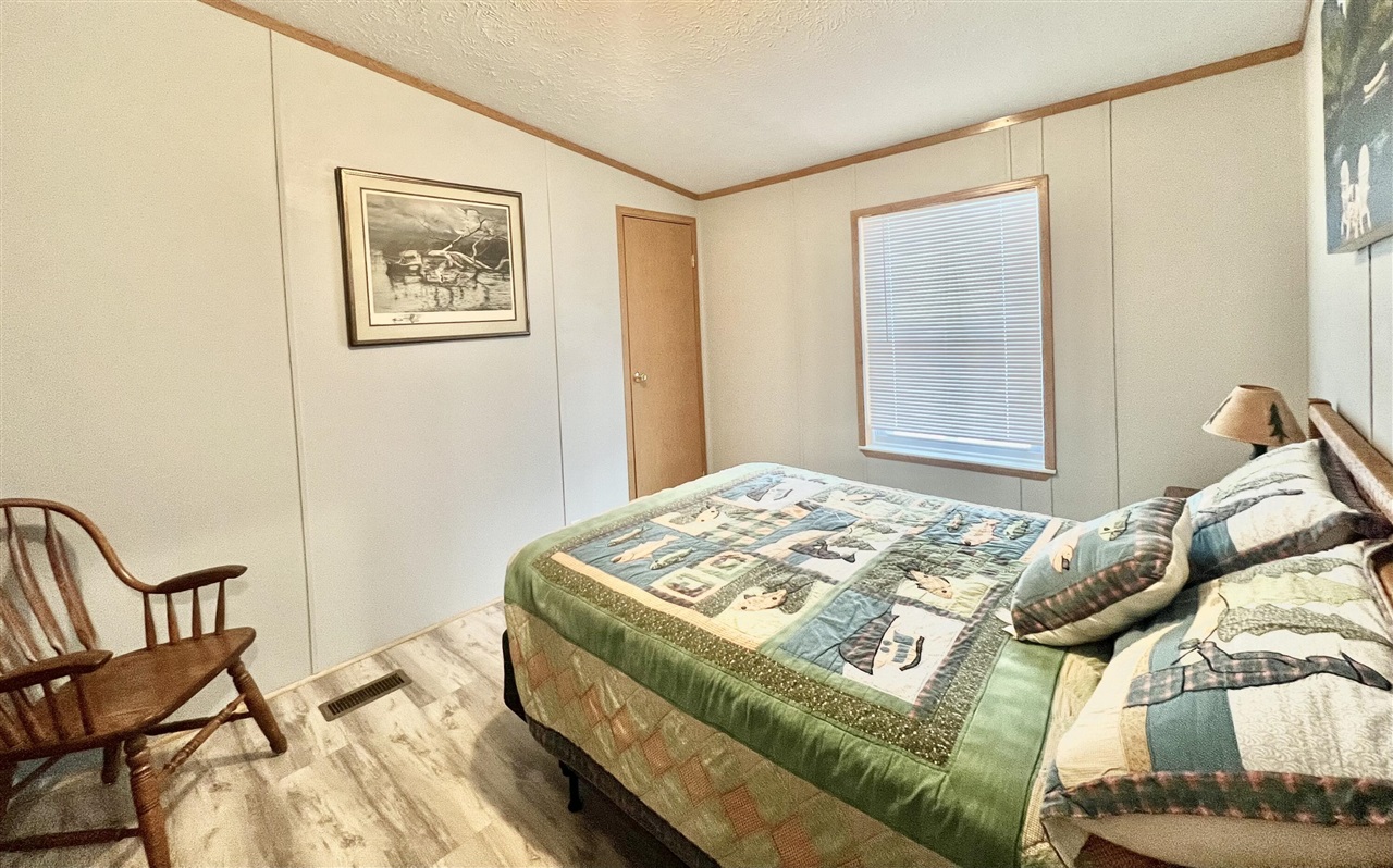 5482 Circle Drive, Reading, MI, 49274-9751