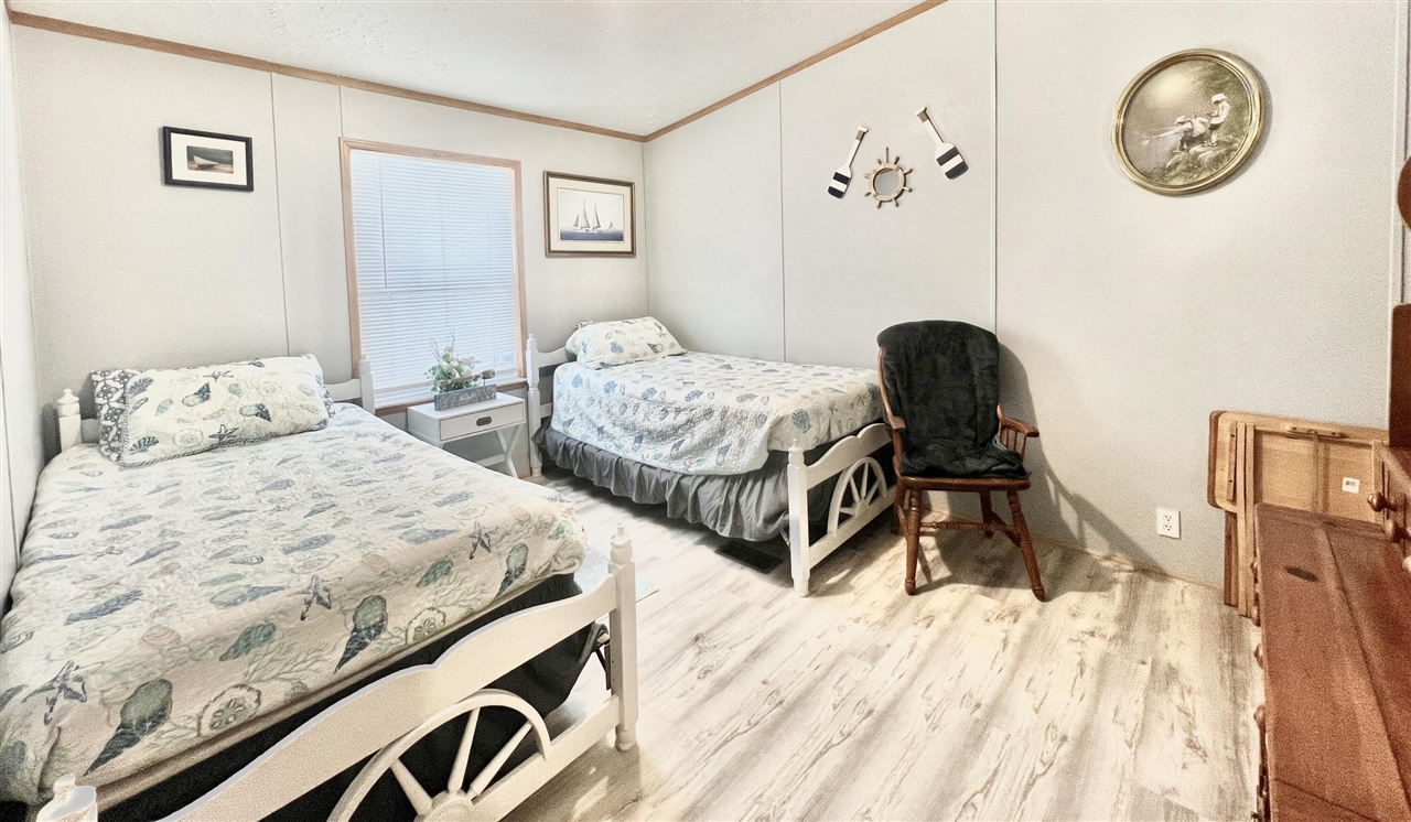 5482 Circle Drive, Reading, MI, 49274-9751