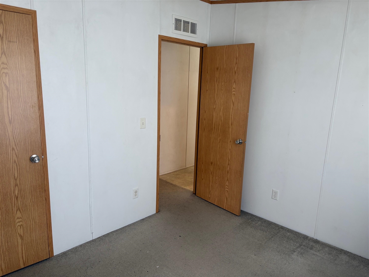 12355 9 Mile Road, Kaleva, MI, 49645-9603