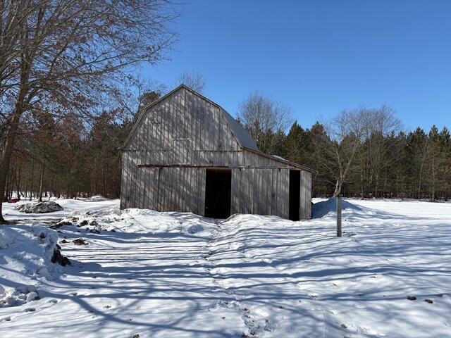 12355 9 Mile Road, Kaleva, MI, 49645-9603