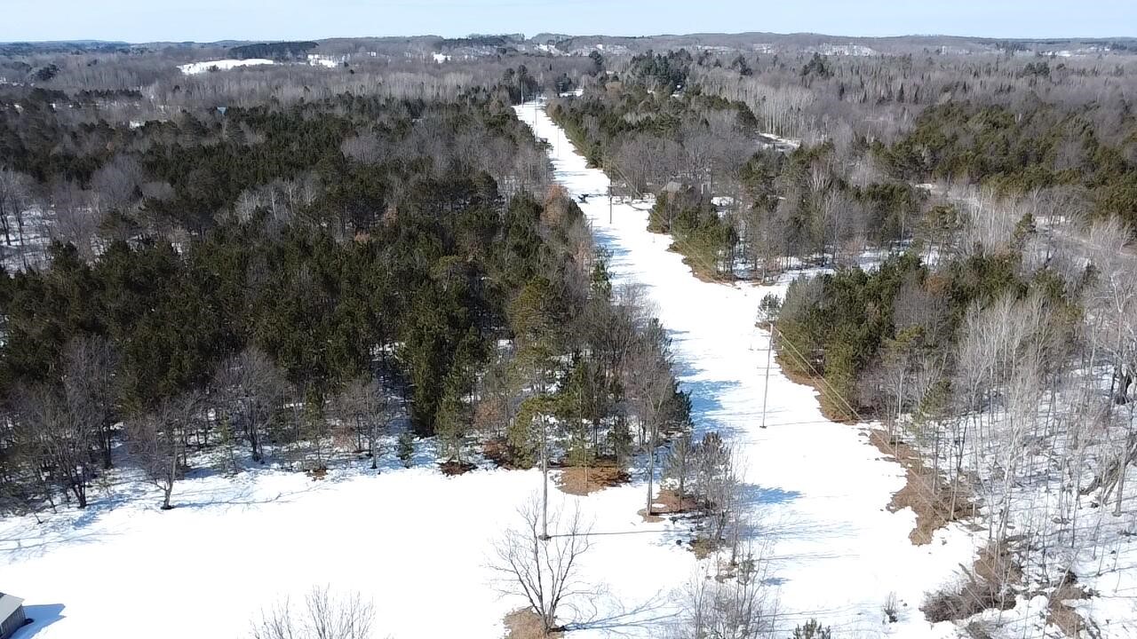 12355 9 Mile Road, Kaleva, MI, 49645-9603