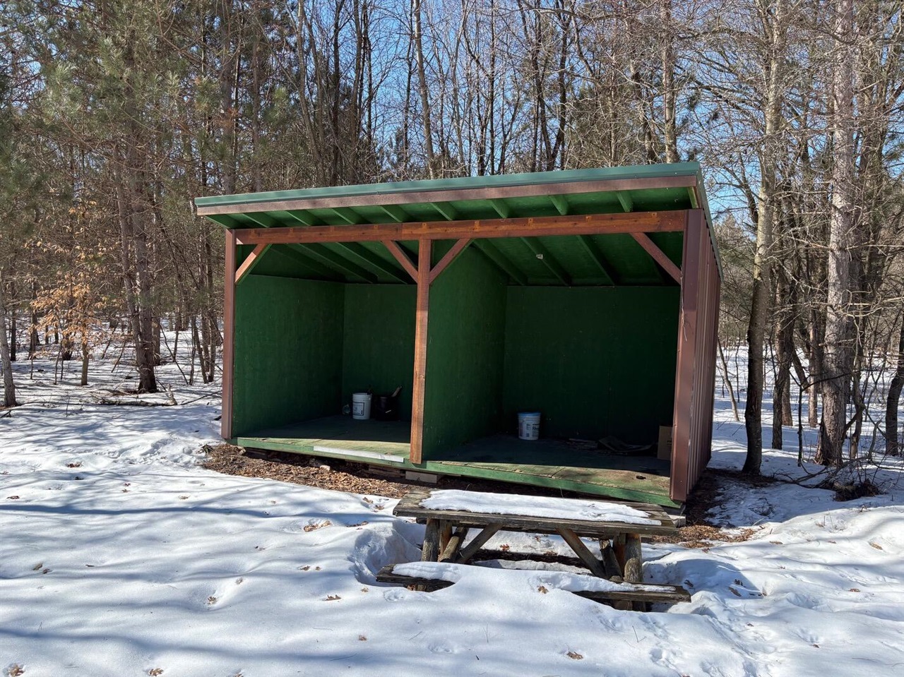 12355 9 Mile Road, Kaleva, MI, 49645-9603