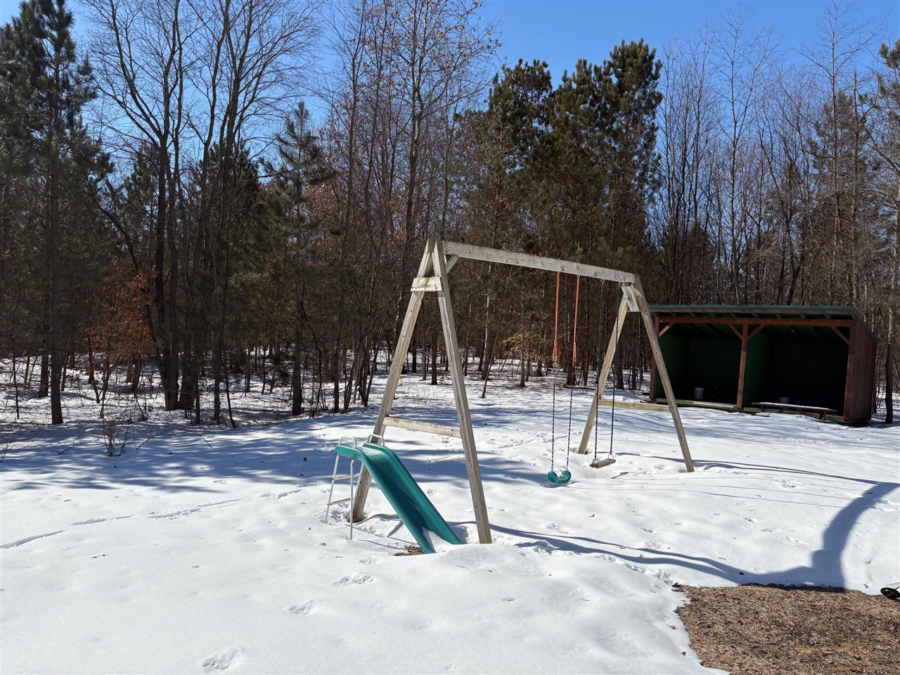 12355 9 Mile Road, Kaleva, MI, 49645-9603