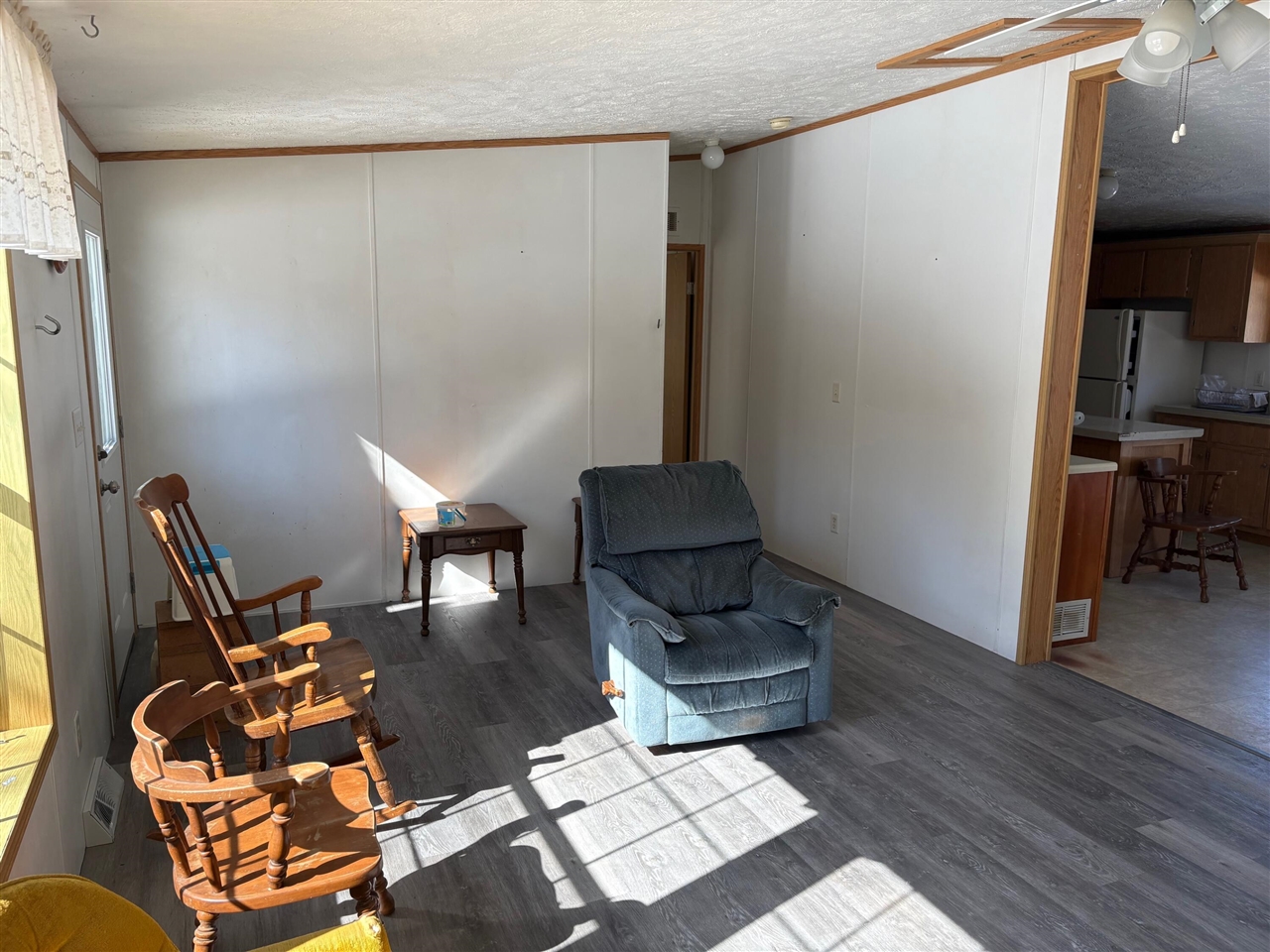 12355 9 Mile Road, Kaleva, MI, 49645-9603