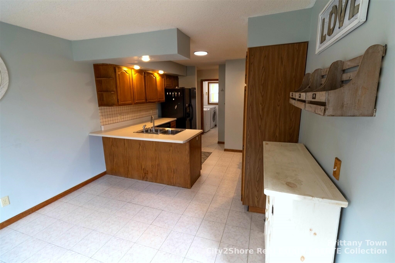 799 Topview Drive, Otsego, MI, 49078-9705