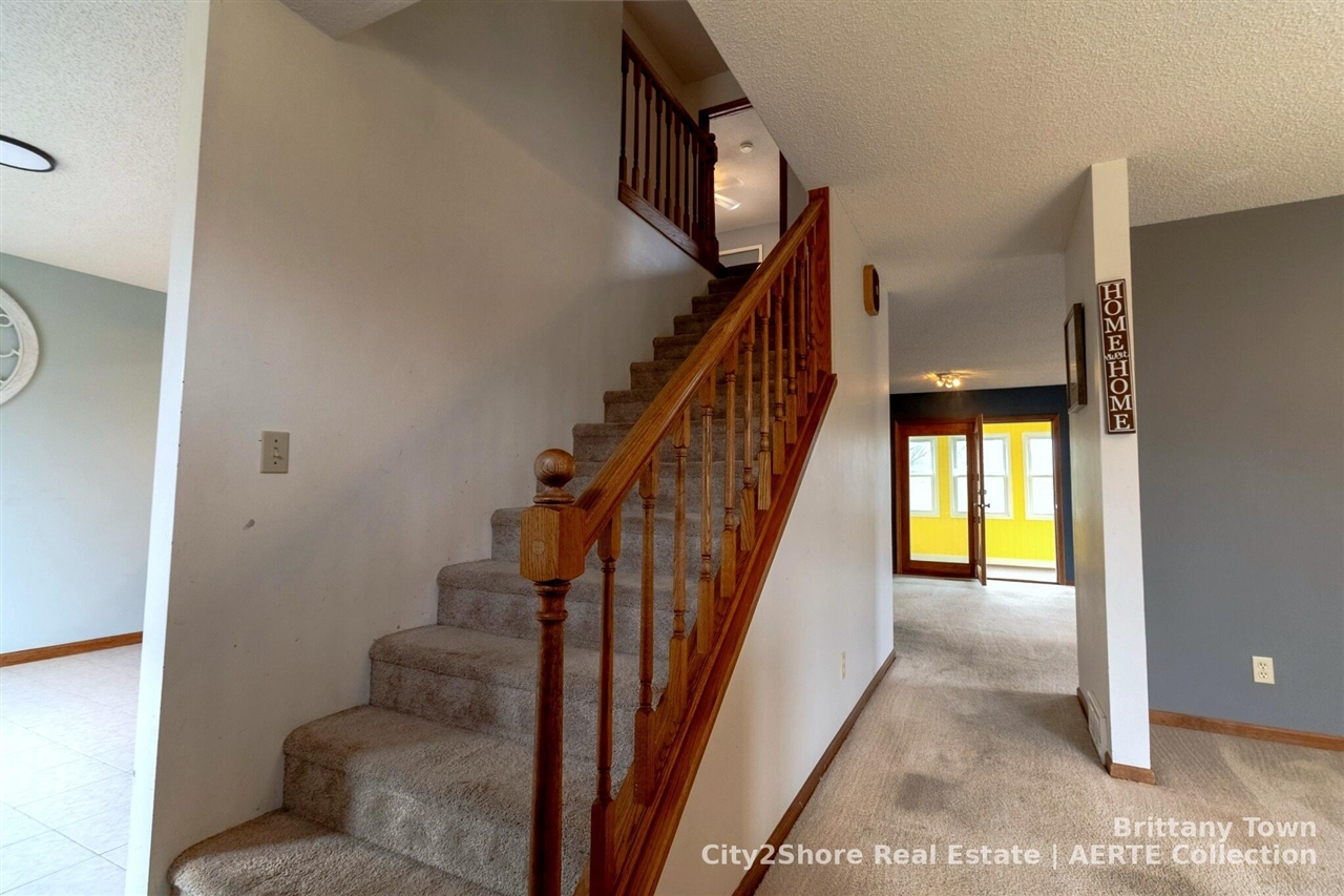 799 Topview Drive, Otsego, MI, 49078-9705