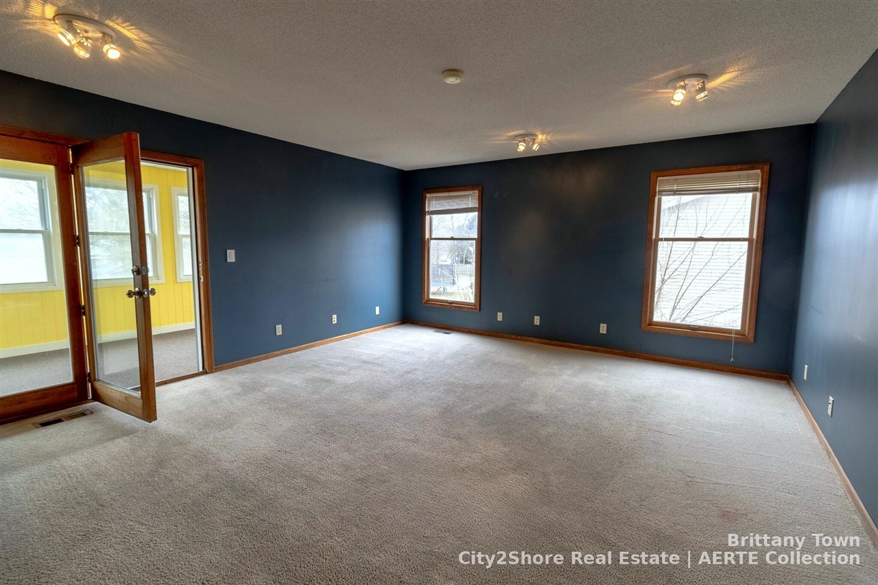 799 Topview Drive, Otsego, MI, 49078-9705