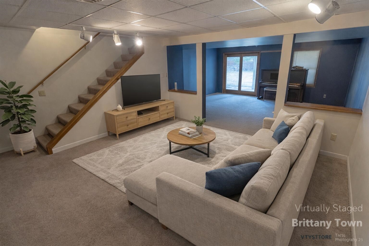 799 Topview Drive, Otsego, MI, 49078-9705