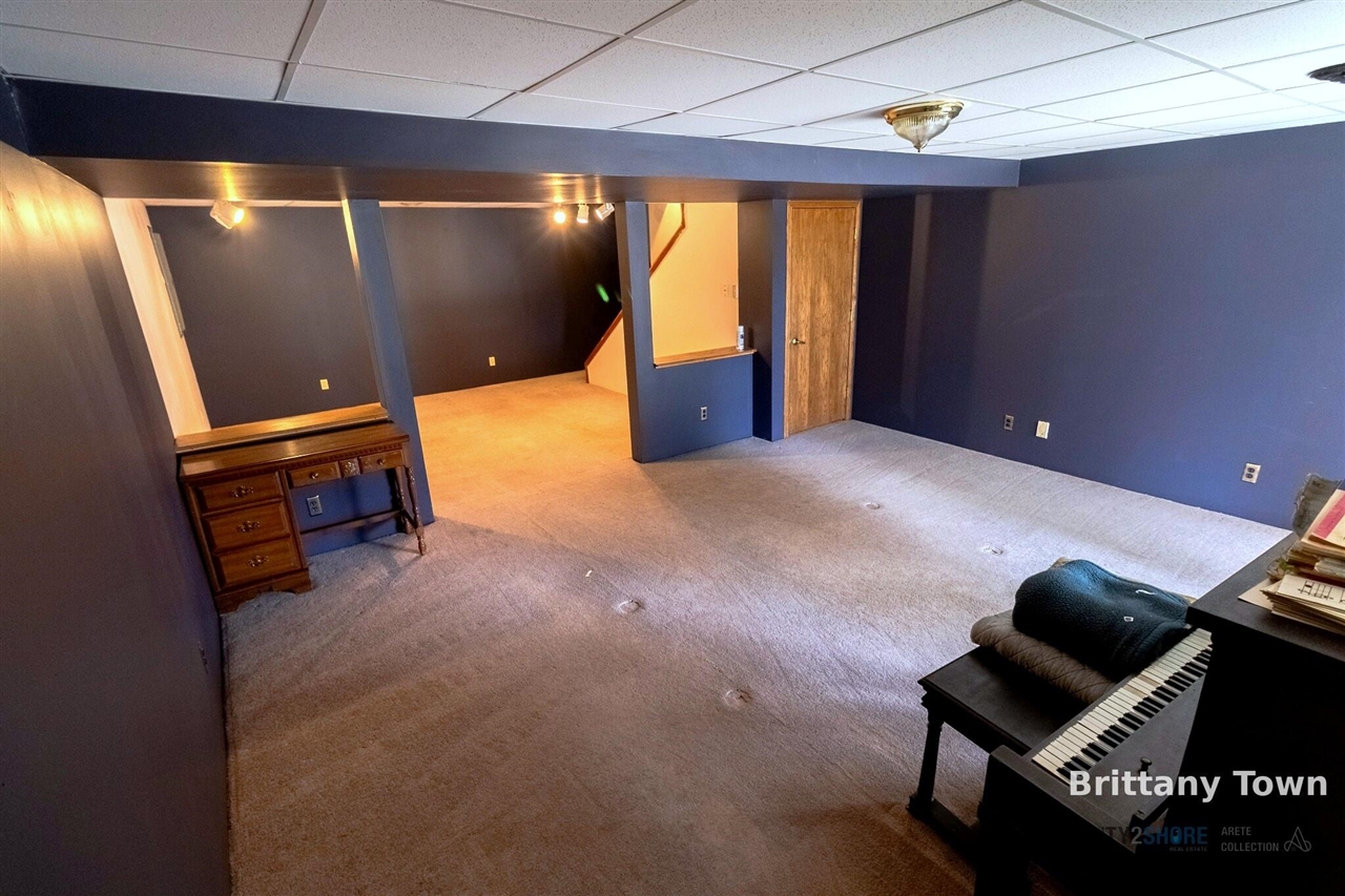 799 Topview Drive, Otsego, MI, 49078-9705