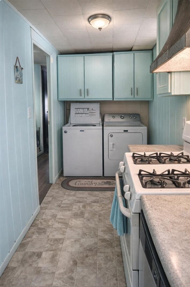 10041 S Mason Drive, Grant, MI, 49327-9605