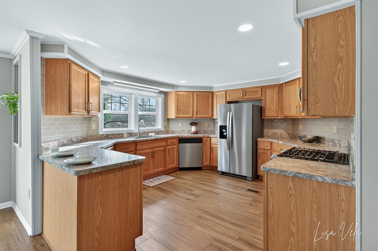 913 E Lewis Street, Whitehall, MI, 49461-1613