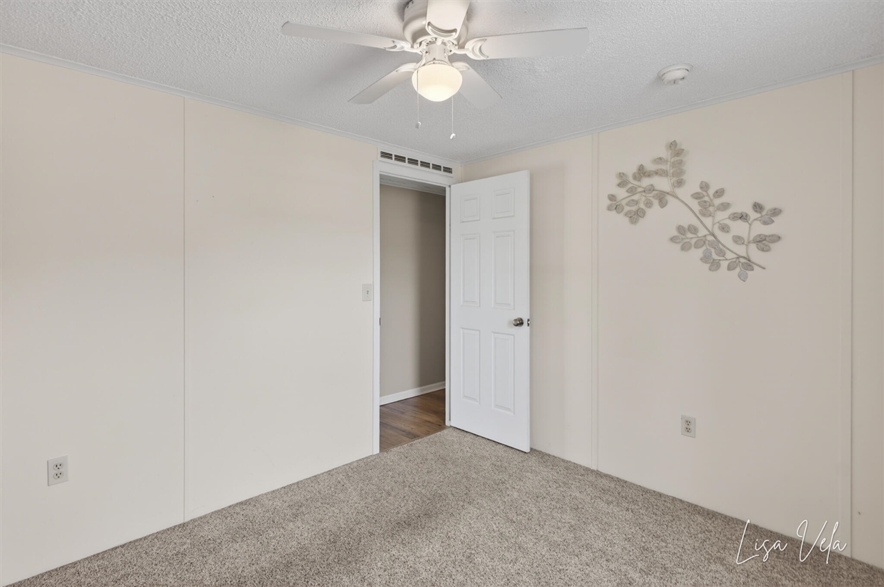 913 E Lewis Street, Whitehall, MI, 49461-1613